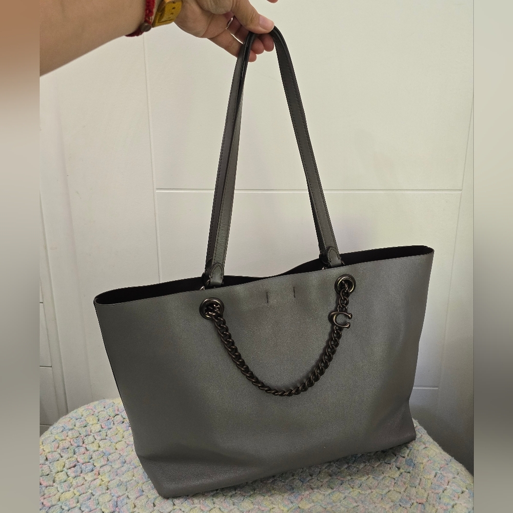 COACH Signature Chain Central Leather Tote Bag in Gray